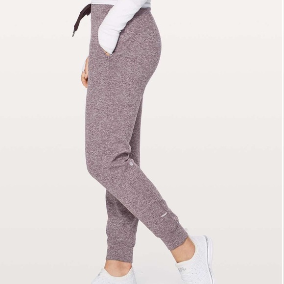 Lululemon Ready to Rulu Joggers - Picture 3 of 4